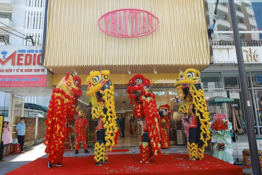 trọn gói múa 4 lân cty thái tuấn